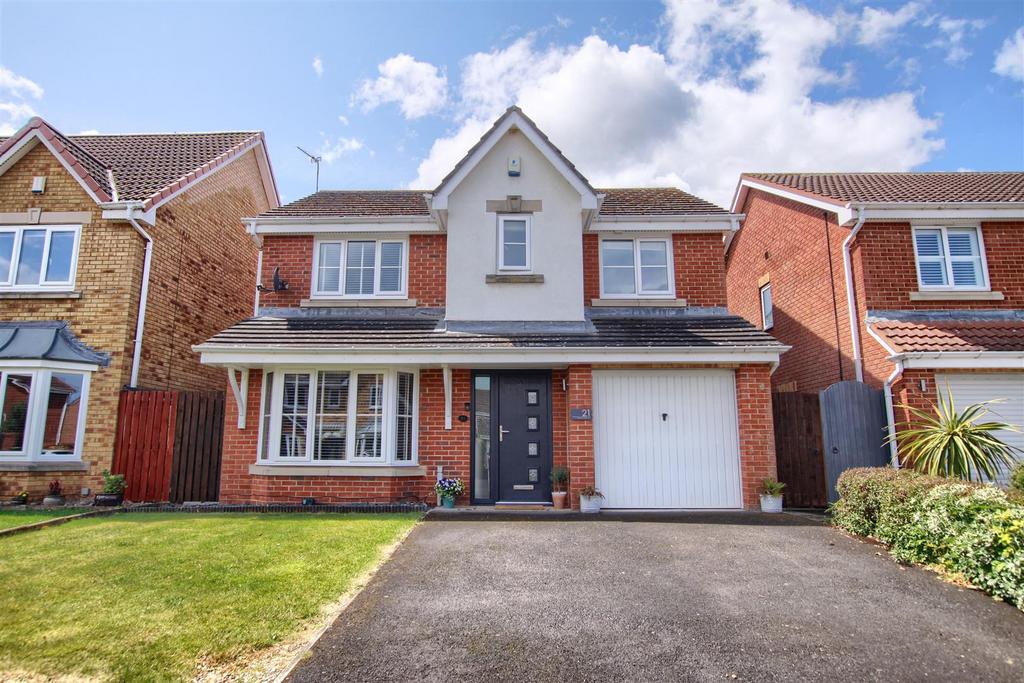 Pennal Grove, Ingleby Barwick 4 bed detached house - £309,950