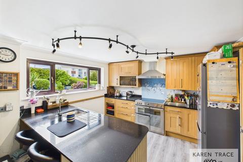 44 Tavern Barn, Fowey, PL23 1EF