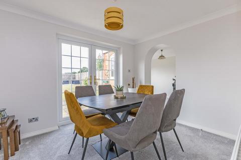 22 Martindale, Iver, SL0 0HY