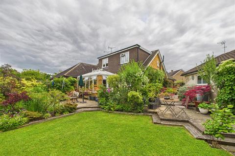4 bedroom chalet for sale, Orchard Close, Chelmsford