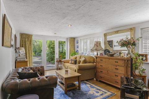 4 bedroom cottage for sale, Leaves Green Road, Keston, BR2