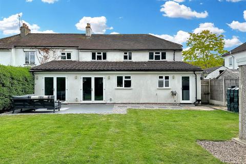 undefined, Floral Villas, Sutton-On-Trent, Newark