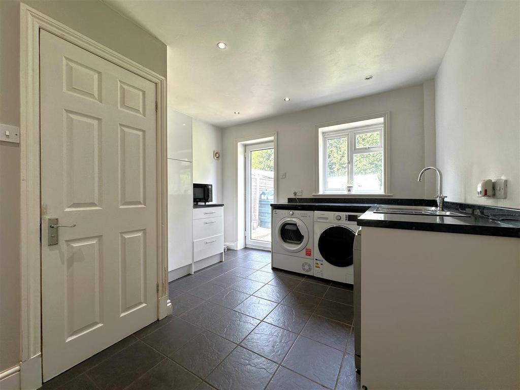 Utility Room 691