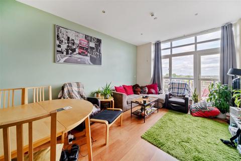 3 bedroom flat for sale, The Zone, Wimbledon SW19