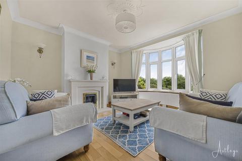 4 bedroom semi-detached house for sale, Long Acre Gardens, Mayals, Swansea