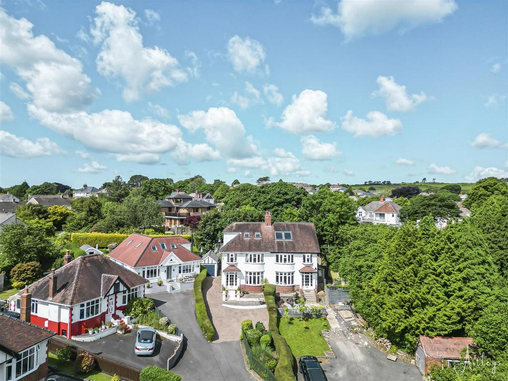 Aerial Aspect