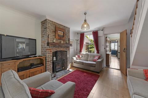 3 bedroom semi-detached house for sale, Lees Road, Laddingford, Maidstone