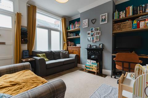 2 bedroom terraced house for sale, Hartopp Road, Clarendon Park, LE2
