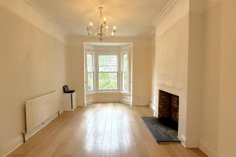 4 bedroom end of terrace house for sale, Sir Johns Road, Birmingham B29