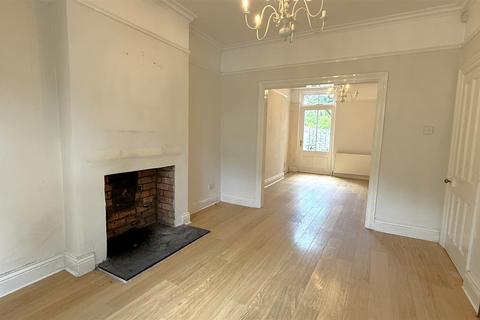 4 bedroom end of terrace house for sale, Sir Johns Road, Birmingham B29