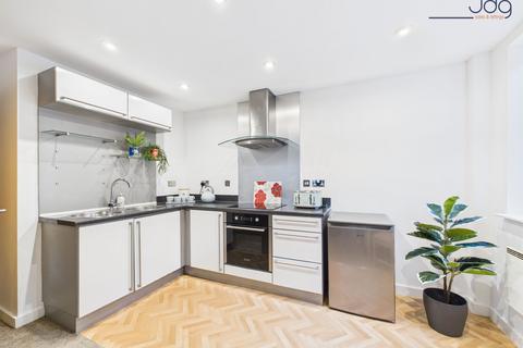 2 bedroom flat for sale, Lune Square, St Georges Quay | A stylish 2 bed apartment with tree lined views