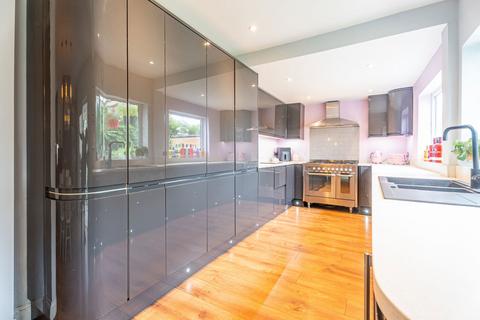 57 Bedale Road, Sherwood, Nottingham, NG5 3GN