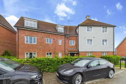 2 bedroom apartment for sale, Orchard Crescent, Faygate