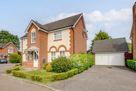 4 bedroom detached house for sale - Richmond Close, Amersham, Buckinghamshire, HP6 6UY