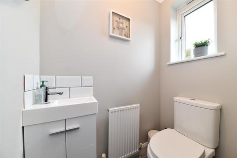 33 Jupiter Gate, Stevenage, SG2 7ST