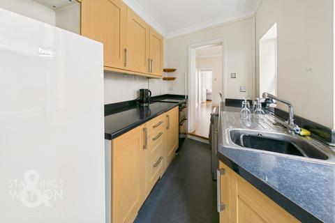 3 bedroom terraced house for sale, Magdalen Road, Norwich