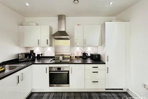 2 bedroom flat for sale, The Embankment, Hemel Hempstead HP3