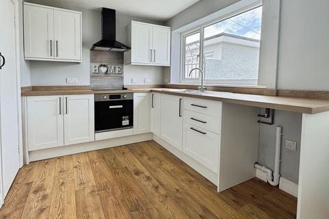 2 bedroom semi-detached house for sale, Stanley Avenue, Valley, Isle of Anglesey