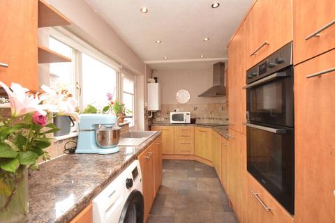 15 Weymouth Close, Folkestone, CT19 4LR