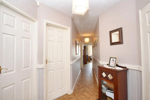 15 Weymouth Close, Folkestone, CT19 4LR