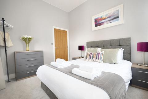 1 bedroom apartment to rent, Thames Street, Windsor SL4