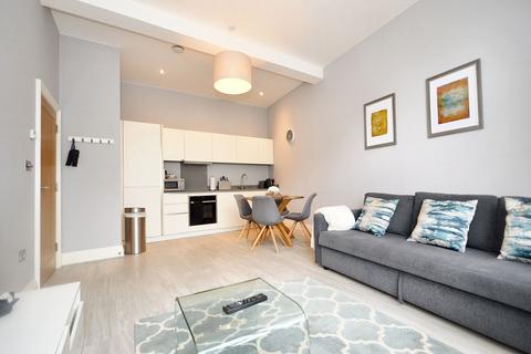 1 bedroom apartment to rent, Thames Street, Windsor SL4