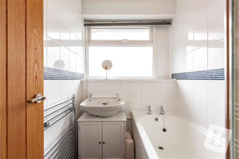 12 Sudbrook Close, Wickford, SS12 9BN