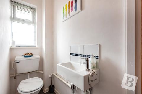 12 Sudbrook Close, Wickford, SS12 9BN