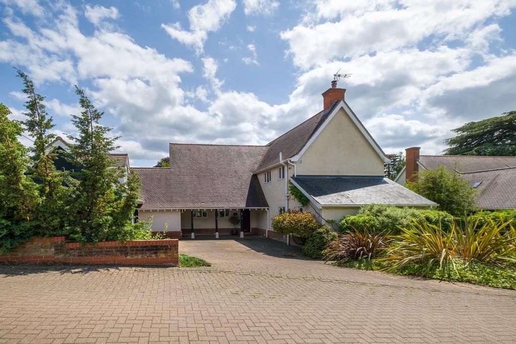 1440px 1 The Cedars-2