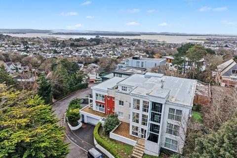 2 bedroom apartment for sale, Highmoor Court