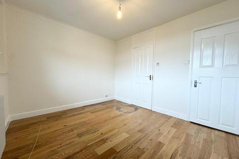 Flat share to rent, Gouldman House, London E1