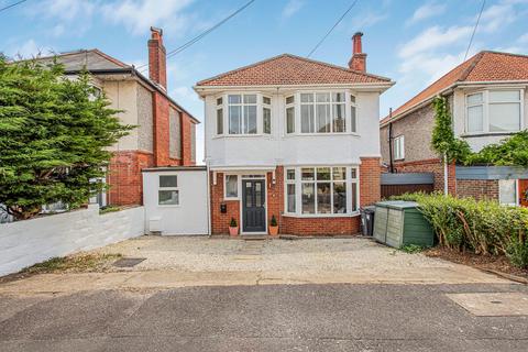 3 bedroom detached house for sale, Pine Road, Bournemouth