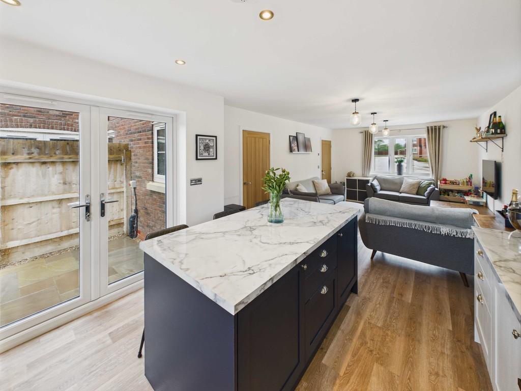 Cam04092 g0 pr0071 still011