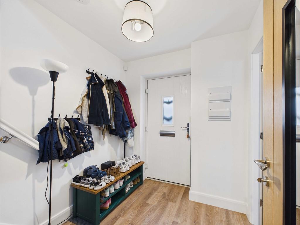 Cam04092 g0 pr0071 still003