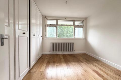 Flat share to rent, Gouldman House, London E1