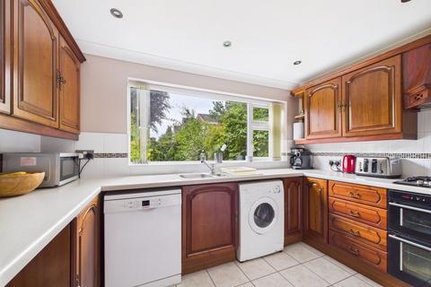 undefined, The Spinney, Finchfield, Wolverhampton WV3