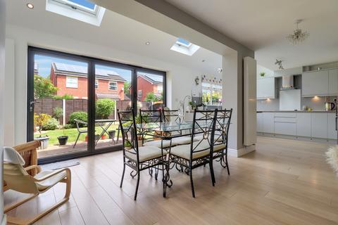 8 Burnleys View, Methley, Leeds, LS26 9BQ