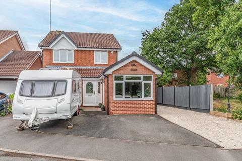20 Drakes Close, Redditch, B97 5NG