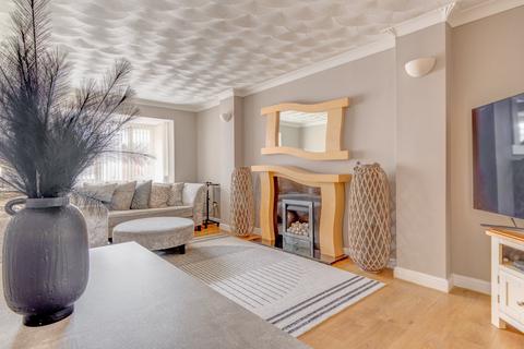 20 Drakes Close, Redditch, B97 5NG