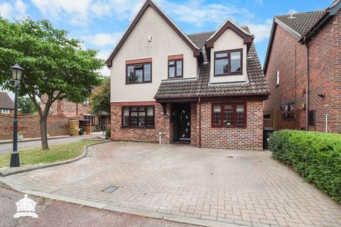 4 bedroom detached house for sale, Great Saling, Wickford