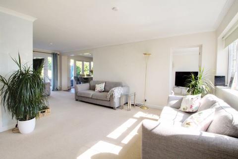 4 bedroom detached house for sale, Colesdale, Cuffley EN6