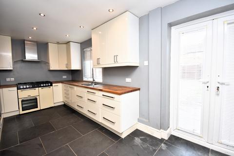3 bedroom terraced house to rent, Aylesbury HP19