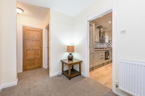 2 bedroom apartment to rent, Onslow Village, Guildford