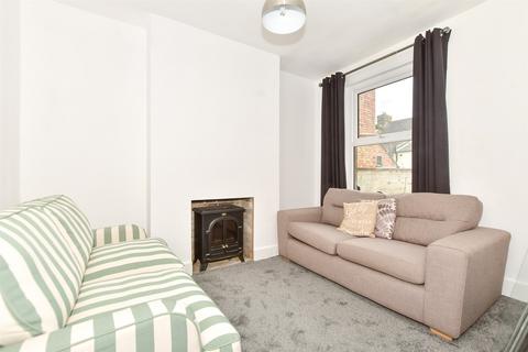 2 Ernwell Road, Folkestone, CT19 5NT