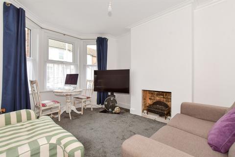 2 Ernwell Road, Folkestone, CT19 5NT
