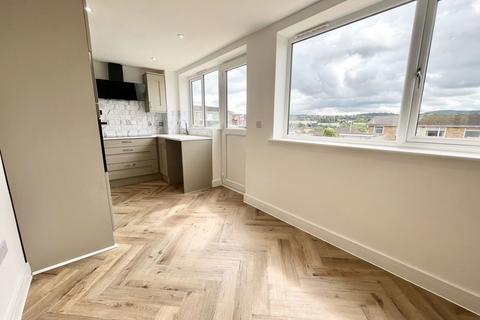 35 Bittern Walk, Brierley Hill, DY5 2QB
