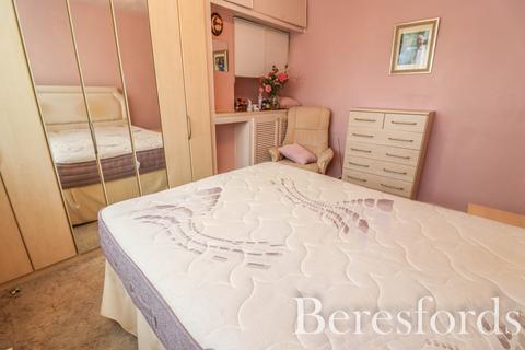 3 bedroom semi-detached house for sale, Grange Road, Billericay, CM11