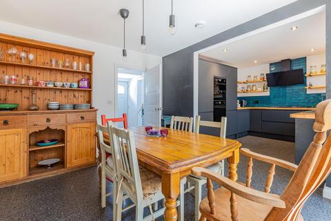 137 Fishguard Road, Llanishen, Cardiff, CF14 5PS