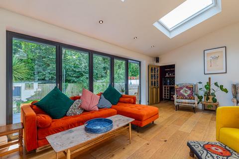 137 Fishguard Road, Llanishen, Cardiff, CF14 5PS