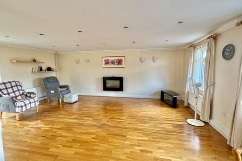 undefined, Croft Lane, Kent CT20